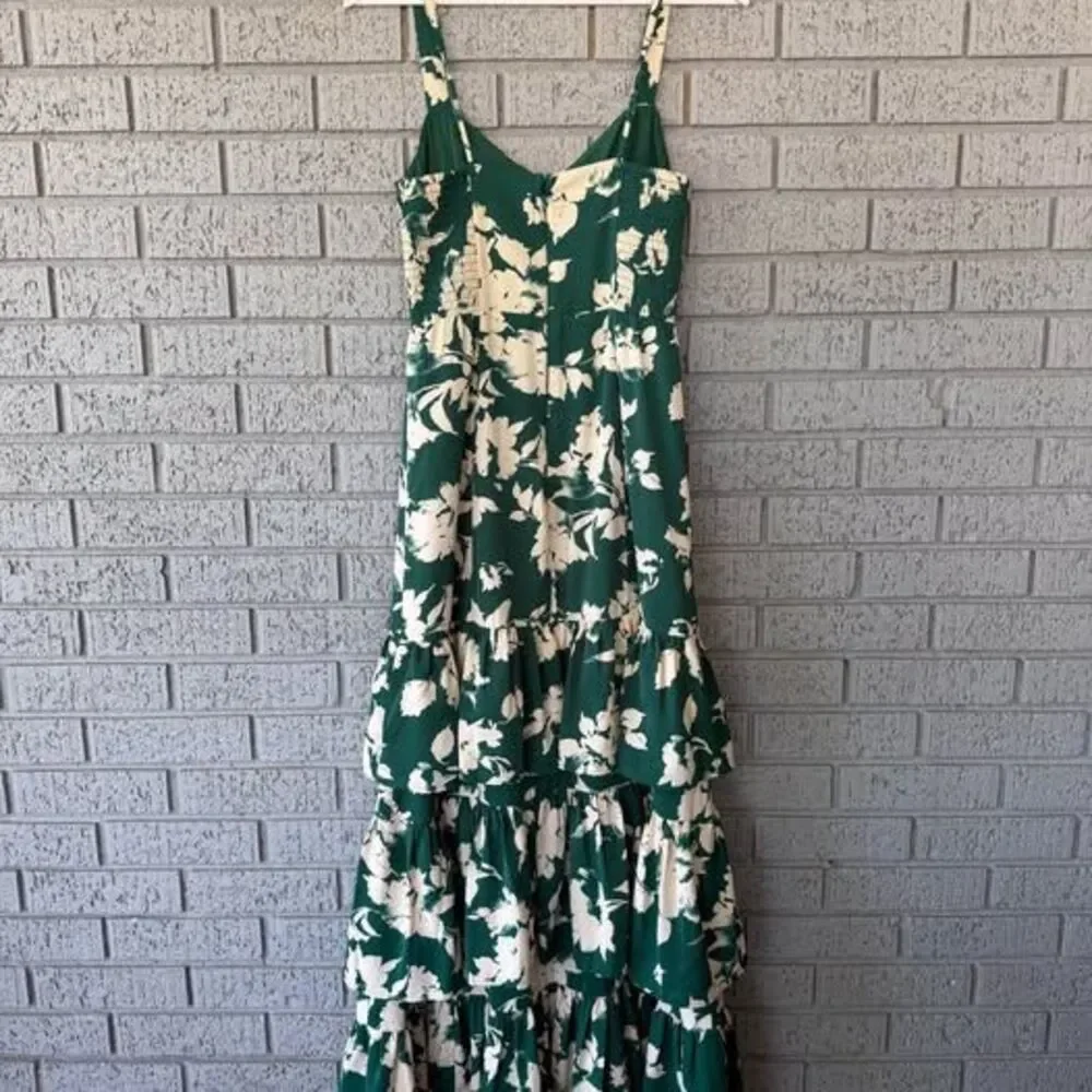 Abercrombie Ruffle Tiered Maxi Dress Size XS Floral Green Spring Wedding